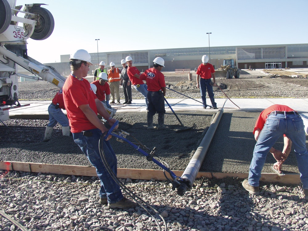 Concrete contractors pouring concrete near Saint Paul, MN
